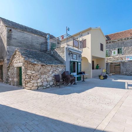 Apartments And Rooms Jakov Primošten Zewnętrze zdjęcie