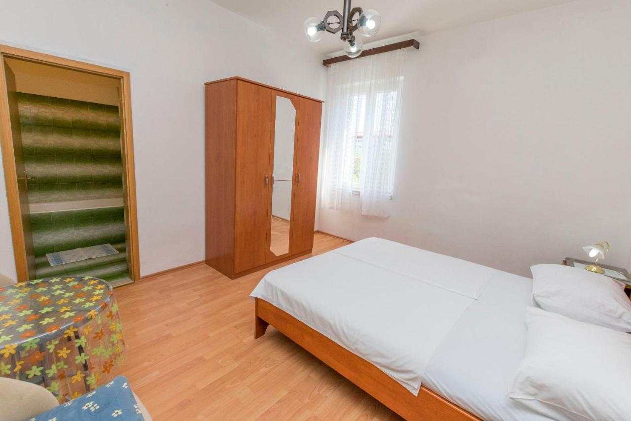 Apartments And Rooms Jakov Primošten Zewnętrze zdjęcie